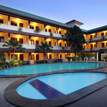 Cakra Kembang Hotel Kejayan Eksteriør billede