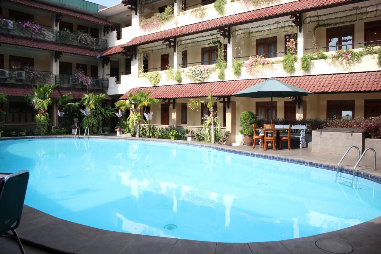 Cakra Kembang Hotel Kejayan Eksteriør billede
