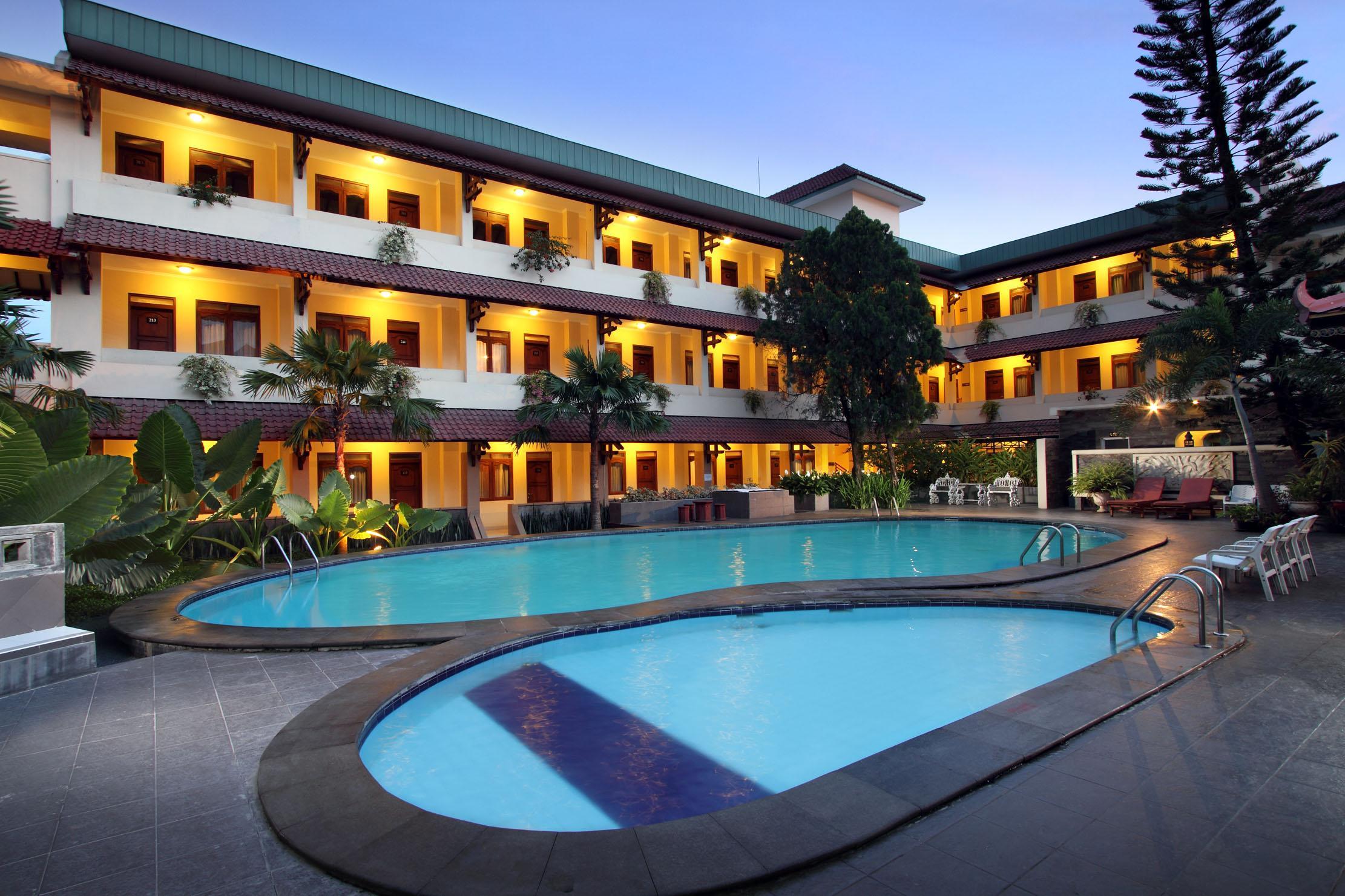 Cakra Kembang Hotel Kejayan Eksteriør billede