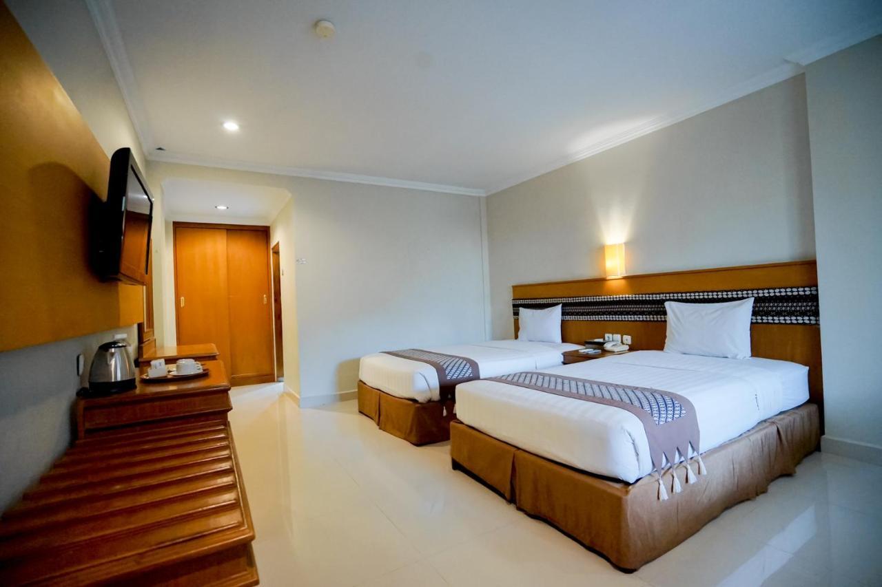 Cakra Kembang Hotel Kejayan Eksteriør billede