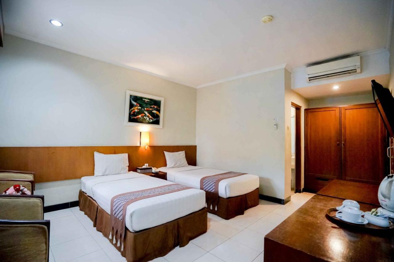 Cakra Kembang Hotel Kejayan Eksteriør billede