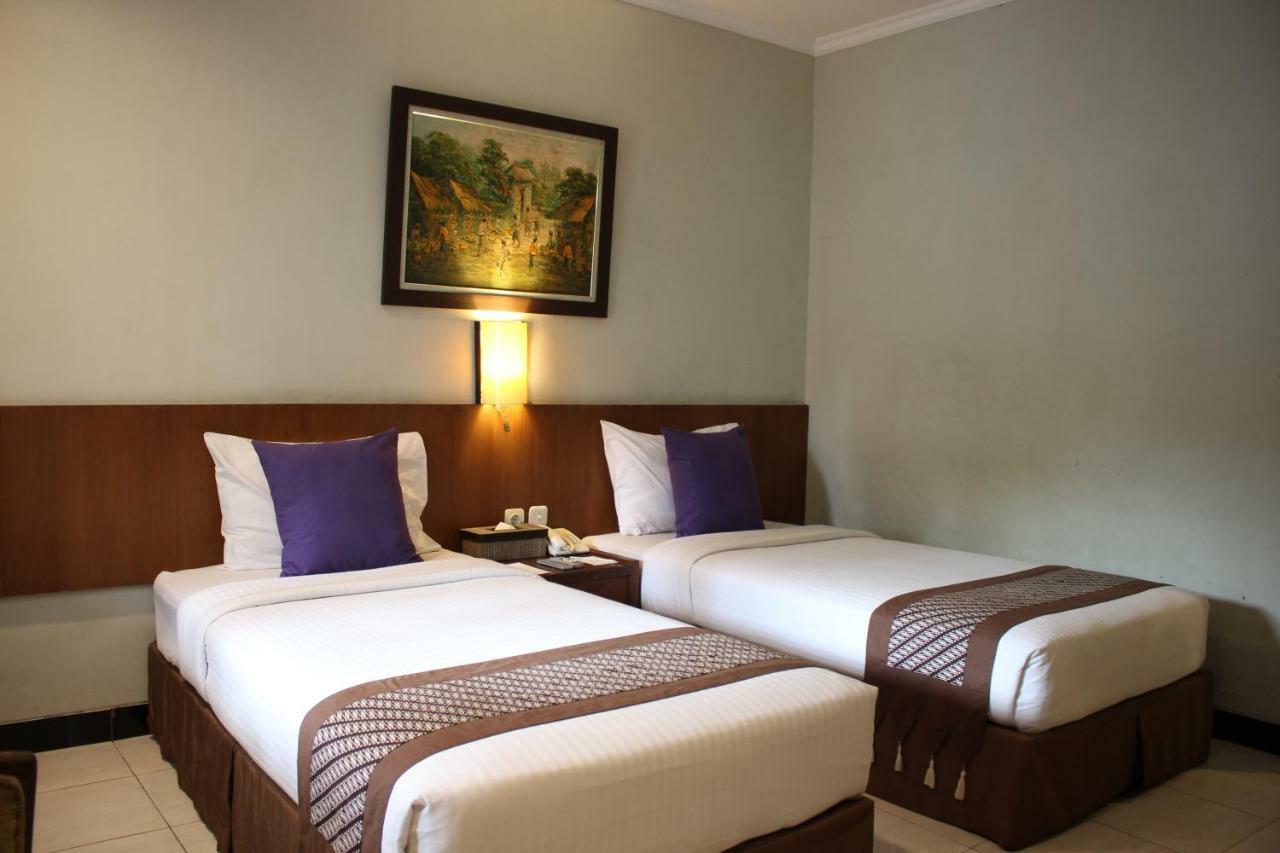 Cakra Kembang Hotel Kejayan Eksteriør billede